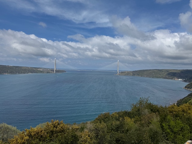 BOĞAZDA TEKNE TURU , YOROS KALESİNDE PİKNİK